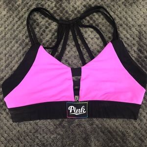 PINK Ultimate Sporty Bra